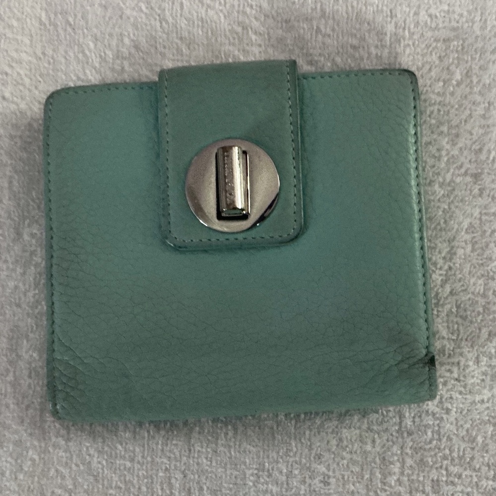 Genuine Tiffany & Co French Grain Blue Leather Preloved Turn Lock Wallet